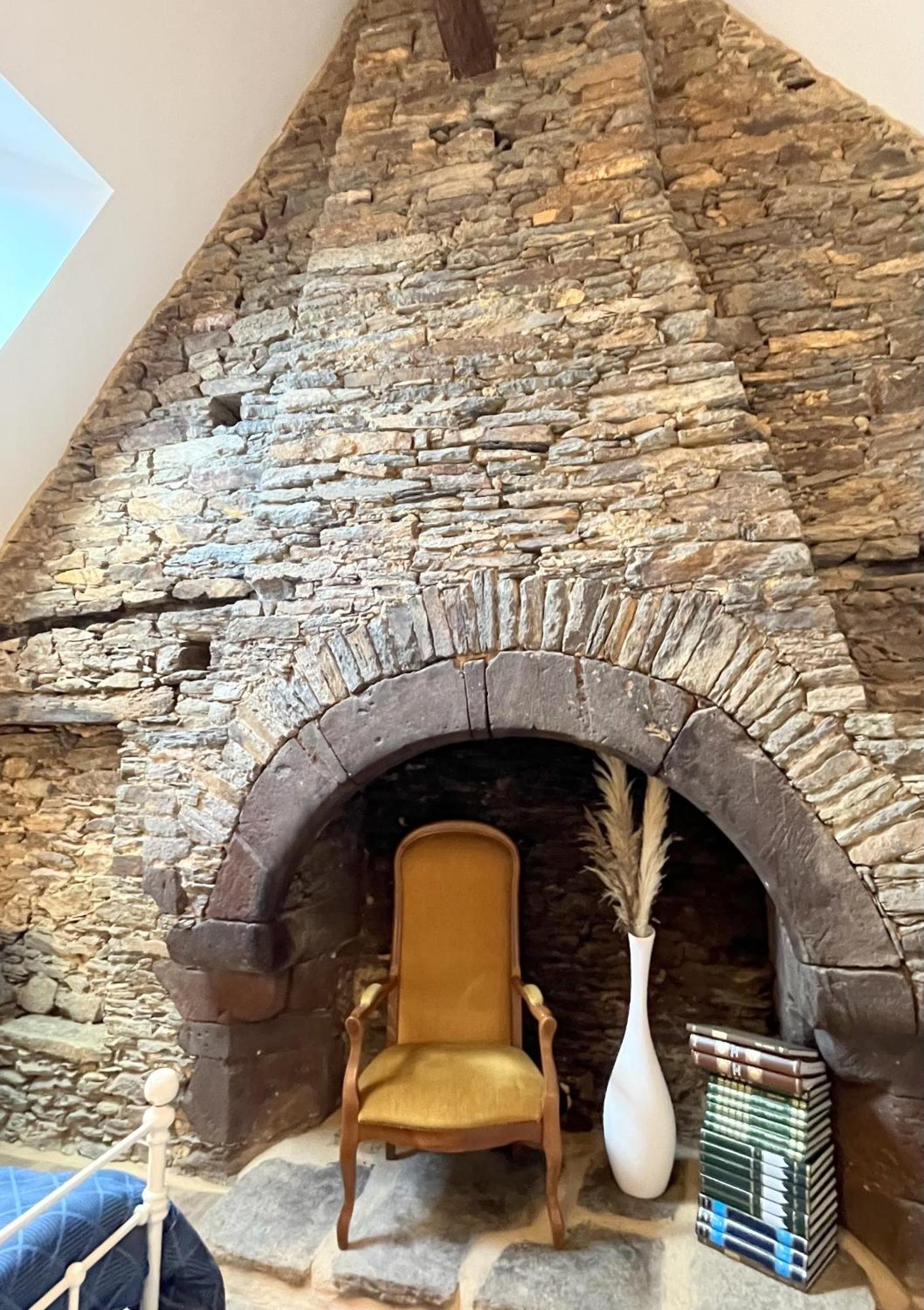 Maison De Caractere, Centre Ville Historique Malestroit المظهر الخارجي الصورة